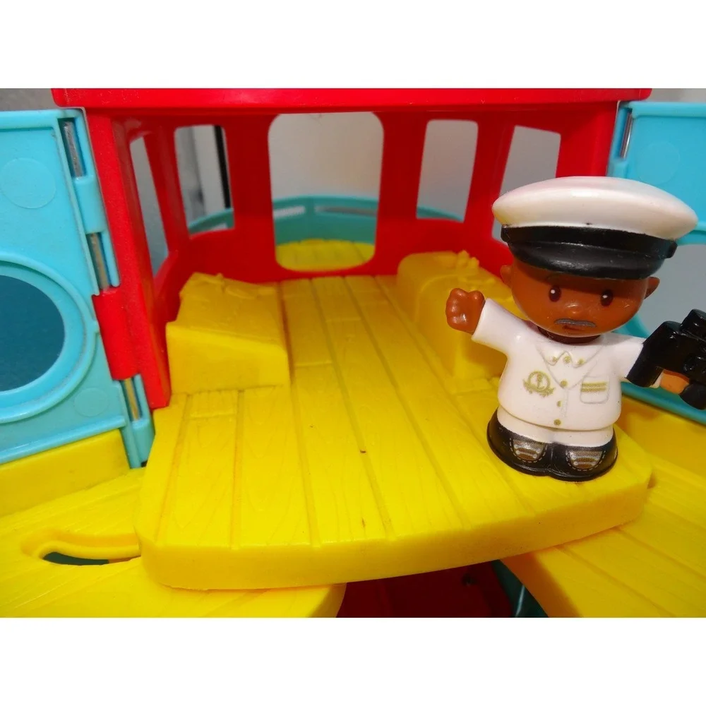 Fisher-Price‎ Little People Everyday Adventures Airport & Travel Friend Ship Set